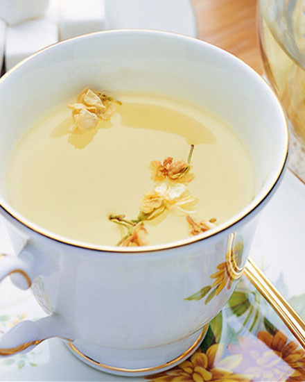 牛奶泡茉莉是可以去胃痛.jpg