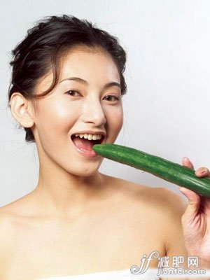 黄瓜巧妙吃 排毒瘦身效果显著