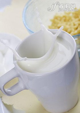 牛奶配辣椒 这是一个神奇的减肥方法