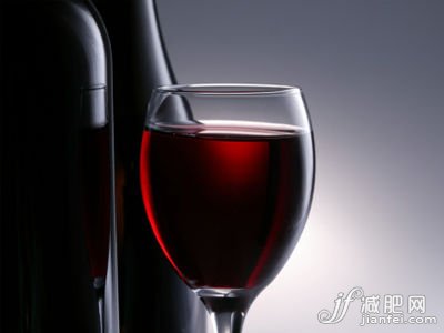 减5斤每天喝红酒