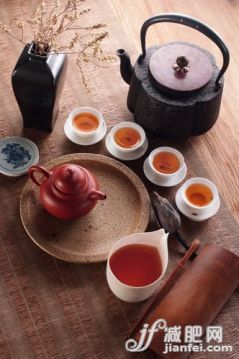 中国茶,绿茶,龙井茶,中国文化,茶杯_53673a76f_中国绿茶茶具_创意图片_Getty Images China 中国茶,绿茶,龙井茶,中国文化,茶杯_53673a76f_中国绿茶茶具_创意图片_Getty Images China