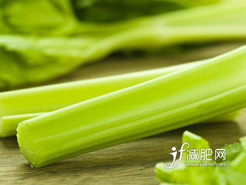 芹菜怎么吃减肥 4种吃法减肥瘦身还防癌
