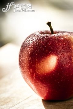 农业,苹果,秋天,明亮,甜点心_gic13482689_Red apple_创意图片_Getty Images China 农业,苹果,秋天,明亮,甜点心_gic13482689_Red apple_创意图片_Getty Images China
