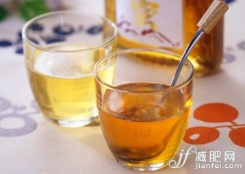 饮料,食品,蜂蜜,_gic12195188_Honey_创意图片_Getty Images China 饮料,食品,蜂蜜,_gic12195188_Honey_创意图片_Getty Images China
