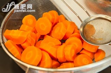 篮子,胡萝卜,摄影,2015年,_569027447_Cooked carrots_创意图片_Getty Images China 篮子,胡萝卜,摄影,2015年,_569027447_Cooked carrots_创意图片_Getty Images China