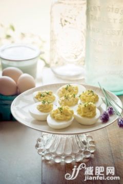 食品,广口瓶,室内,盘子,鸡蛋_129229222_Classic Deviled Eggs_创意图片_Getty Images China 食品,广口瓶,室内,盘子,鸡蛋_129229222_Classic Deviled Eggs_创意图片_Getty Images China