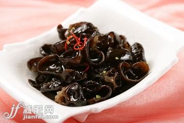 影棚拍摄,中国文化,黑色,食品,盘子_gic3351981_中国菜健康黑木耳_创意图片_Getty Images China 影棚拍摄,中国文化,黑色,食品,盘子_gic3351981_中国菜健康黑木耳_创意图片_Getty Images China