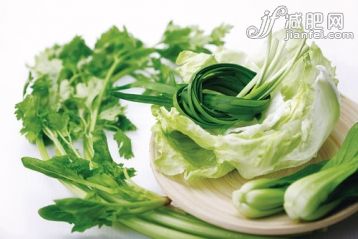 蔬菜,青菜,芹菜,菠菜,白菜_a64308620_蔬菜_创意图片_Getty Images China 蔬菜,青菜,芹菜,菠菜,白菜_a64308620_蔬菜_创意图片_Getty Images China