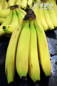 水果,香蕉,购物,摄影,_506079093_Fresh Bananas_创意图片_Getty Images China 水果,香蕉,购物,摄影,_506079093_Fresh Bananas_创意图片_Getty Images China