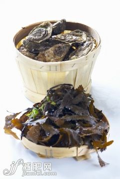 篮子,成分,软体动物,无人,牡蛎_gic7295620_A basket of fresh oysters, seaweed_创意图片_Getty Images China 篮子,成分,软体动物,无人,牡蛎_gic7295620_A basket of fresh oysters, seaweed_创意图片_Getty Images China