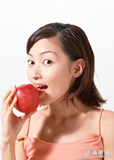 谨慎!水果代替米饭减肥易反弹