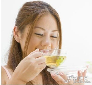 警惕！乱喝水让你越来越肥胖