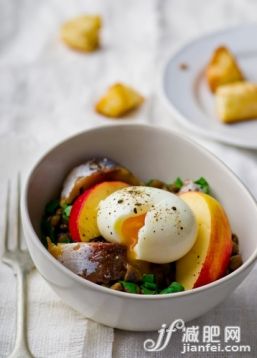 开胃品,晚餐,食品,美味,绿色_gic13494143_lentil salad with_创意图片_Getty Images China 开胃品,晚餐,食品,美味,绿色_gic13494143_lentil salad with_创意图片_Getty Images China
