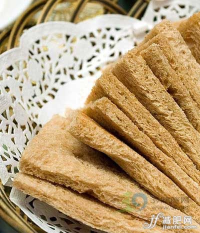 过食精粮易导致腹部肥大(图)