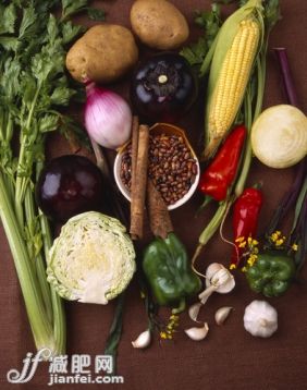 蔬菜,食品,芹菜,茄子,豆_639843025_蔬菜_创意图片_Getty Images China 蔬菜,食品,芹菜,茄子,豆_639843025_蔬菜_创意图片_Getty Images China