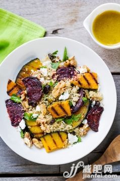 食品,沙拉,烹调,蔬菜,谷类_560508765_Quinoa with grilled pumpkin and beetroot salad_创意图片_Getty Images China 食品,沙拉,烹调,蔬菜,谷类_560508765_Quinoa with grilled pumpkin and beetroot salad_创意图片_Getty Images China