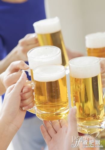 熬夜易发胖 7招让你保持好身材