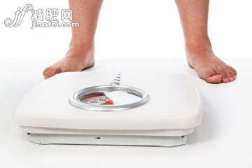 人,图像,生活方式,影棚拍摄,室内_134097037_Awaiting the moment of truth! Bathroom scale_创意图片_Getty Images China 人,图像,生活方式,影棚拍摄,室内_134097037_Awaiting the moment of truth! Bathroom scale_创意图片_Getty Images China