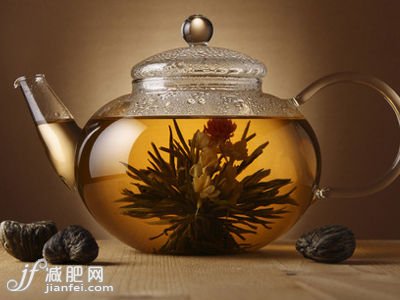 减8斤每天餐前一杯茶