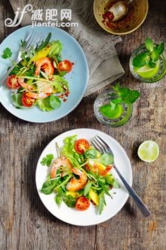 饮食,饮料,食品,银餐具,餐具_472128579_Prawn and green mango salad_创意图片_Getty Images China 饮食,饮料,食品,银餐具,餐具_472128579_Prawn and green mango salad_创意图片_Getty Images China