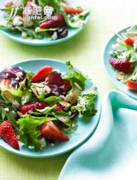 意大利面,季节,饥饿的,摄影,影棚拍摄_508465499_strawberry salad_创意图片_Getty Images China 意大利面,季节,饥饿的,摄影,影棚拍摄_508465499_strawberry salad_创意图片_Getty Images China