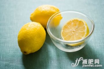 饮食,食品,影棚拍摄,碗,黄色_138537404_Fresh lemons_创意图片_Getty Images China 饮食,食品,影棚拍摄,碗,黄色_138537404_Fresh lemons_创意图片_Getty Images China