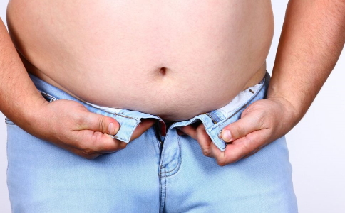 肥胖和脂肪肝有什么关系 怎么快速减腹部赘肉 腹部赘肉的减肥方法