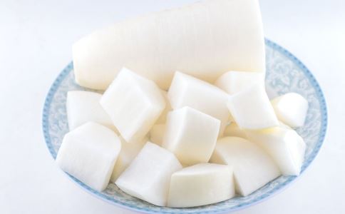 丰胸的方法 如何丰胸 丰胸吃什么