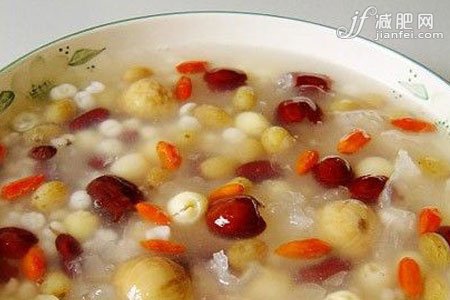 鸡头米甜羹