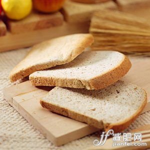 减肥甜食：全麦面包