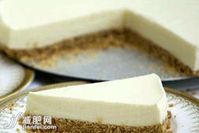 减肥吃零食 应避开三种高危甜点