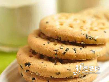 减肥小零食有哪些 全麦纤维饼.jpg