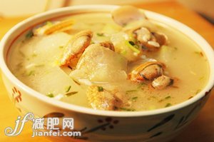 月瘦15斤的冬瓜排毒瘦身汤