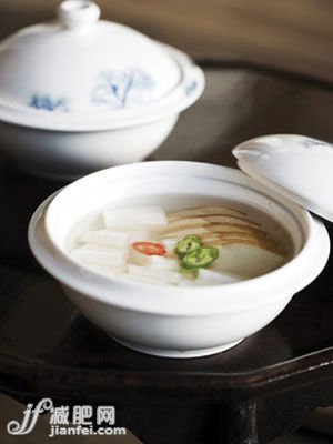 红焖萝卜海带
