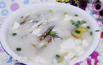养血丰胸—石头鱼豆腐汤