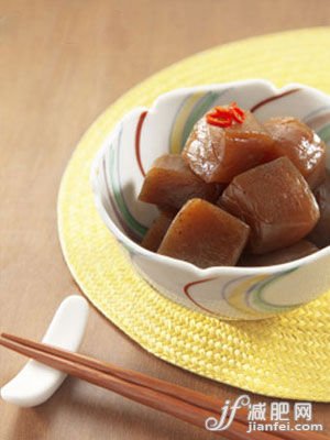 魔芋粉可以被做成各种果冻零食，好吃不长胖