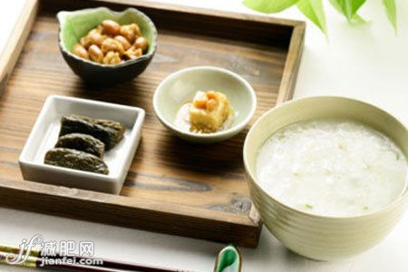 一周轻松减重四斤的粥类食谱