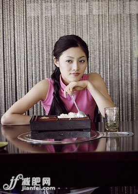 美食瘦身两不误 减肥食物还需根据体质来选择