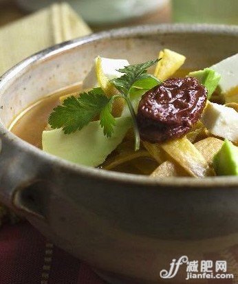 低卡清脂 苦瓜鲈鱼煲给力瘦身
