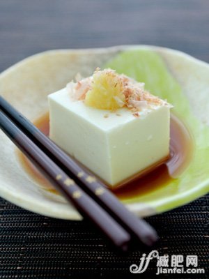 学大S吃健康月子餐 营养不发胖