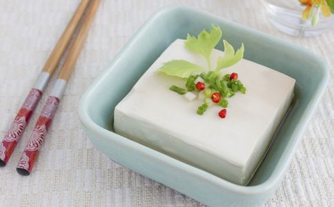 豆腐的吃法 苹果的吃法 苹果如何减肥