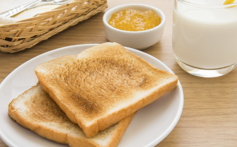 夏季减肥食谱有哪些 夏季减肥吃什么 苦瓜降火有哪些作用