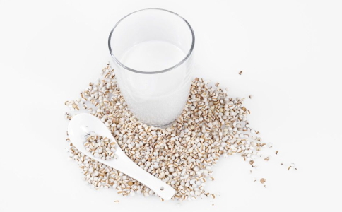 吃薏仁可以减肥吗 薏仁减肥食谱有哪些 薏仁怎么吃可以减肥