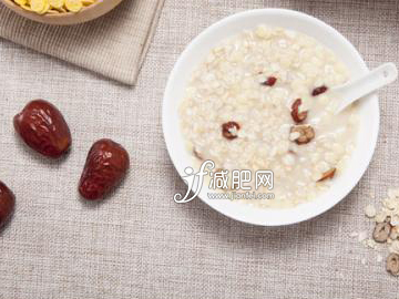 春季快速减肥食谱 燕麦片粥