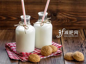 懒人早餐吃什么减肥 牛奶餐