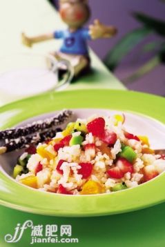 水果,炒,米,食品,室内_a7a19e32a_水果拌饭_创意图片_Getty Images China 水果,炒,米,食品,室内_a7a19e32a_水果拌饭_创意图片_Getty Images China