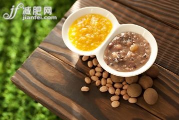 中国食品,东方食品,食品,小吃,健康食物_1c1b5028b_八宝粥和南瓜粥_创意图片_Getty Images China 中国食品,东方食品,食品,小吃,健康食物_1c1b5028b_八宝粥和南瓜粥_创意图片_Getty Images China