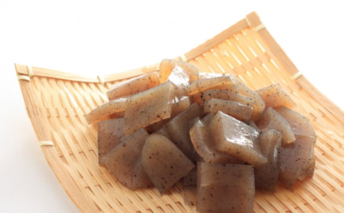 夏季减肥最快的方法是什么 夏季减肥瘦腿动作有哪些 夏季减肥吃什么瘦腿