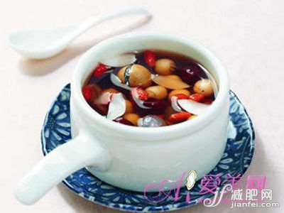经期丰胸效果快 6款红枣食谱
