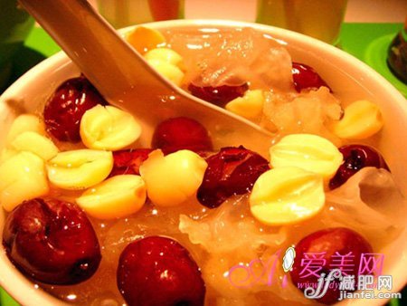 经期丰胸效果快 6款红枣食谱